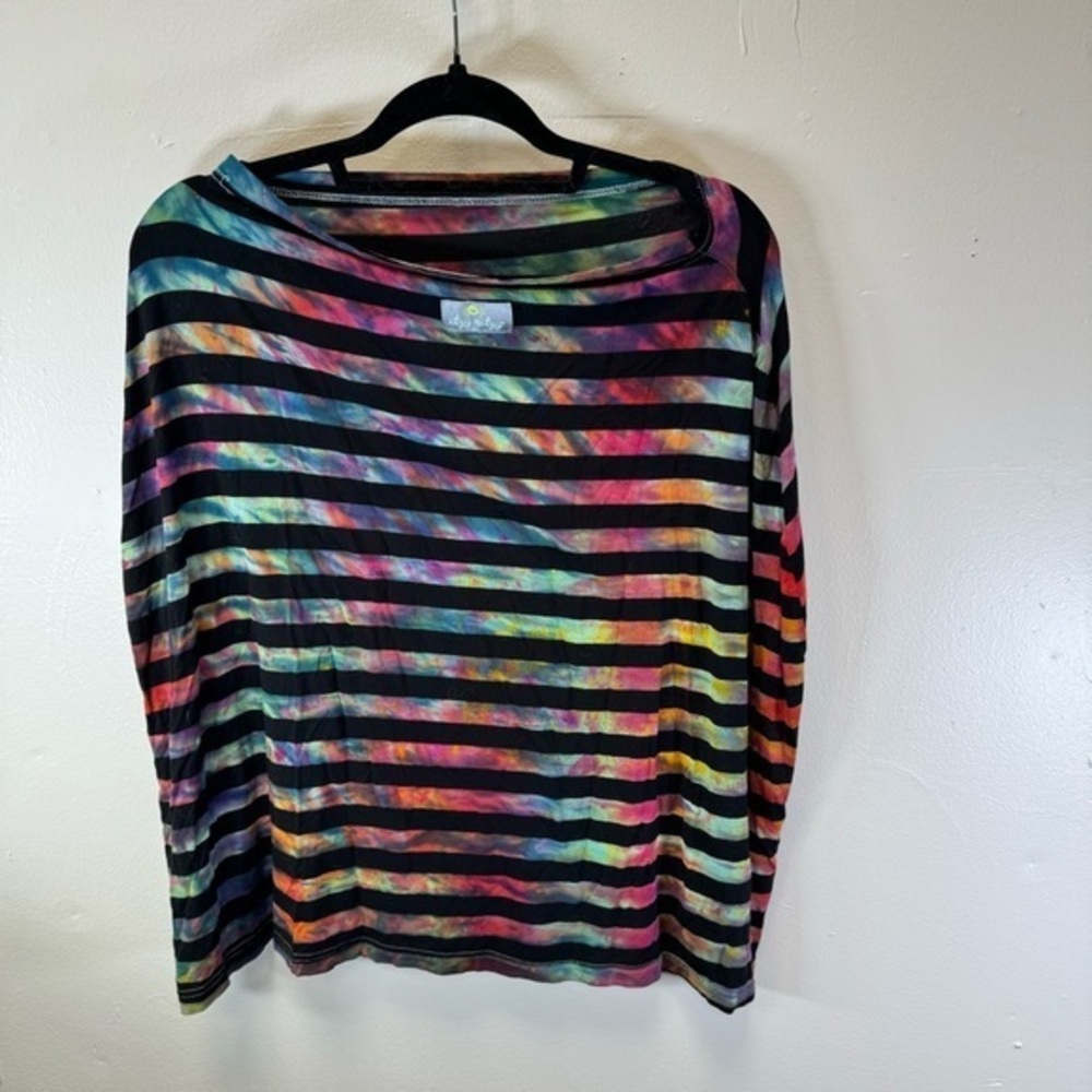 ITZY RITZY nursing cover-up scarf wrap striped tie-dye stretchy breast-feed top